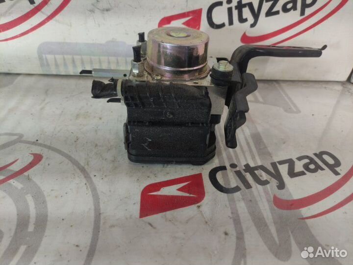 Блок abs Toyota Passo M700A 1KR-FE 2016-2018