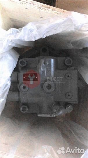 Гидромотор поворота Hitachi ZX300-5A