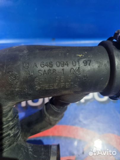 Патрубок корпуса воздушного фильтра Mercedes Om648