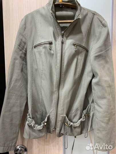 Джинсовая куртка