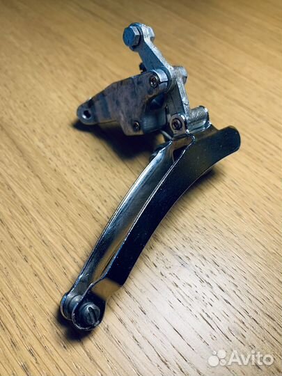 Передний переключатель скоростей хвз