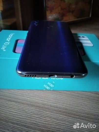 HONOR 10 Lite, 3/32 ГБ