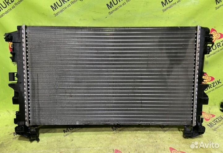 Радиатор двс Mercedes V W639 112.951 3.2L 2003
