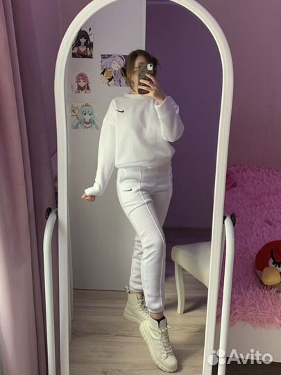 Спортивный костюм женский nike