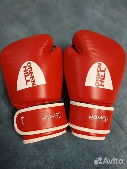 Продам боксёрские перчатки 6.oz