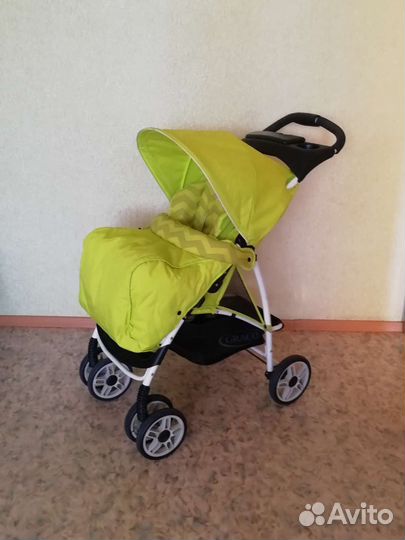 Лёгкая коляска прогулка