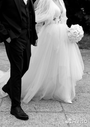 Свадебное платье