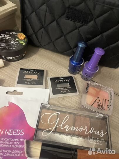 Набор косметики пакетом