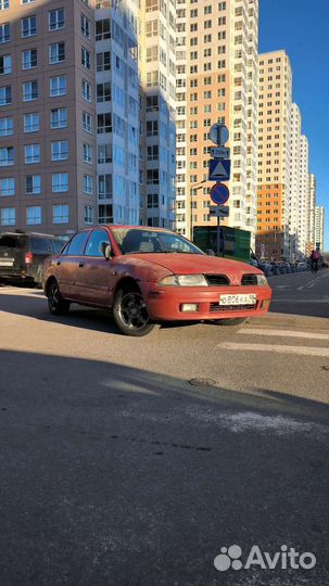 Mitsubishi Carisma 1.6 МТ, 2002, 189 000 км