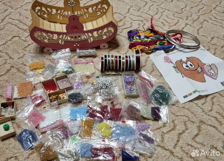 Бисер для рукоделия набор