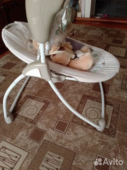 Качели для новорождённых электрические