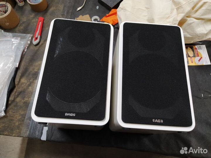 Полочная акустика Acoustic Energy AE1 Active Piano White (арт. 332454)