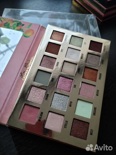 Lime Crime Venus XL II