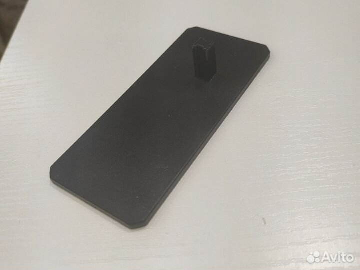 Автоматическая кормушка для рыб