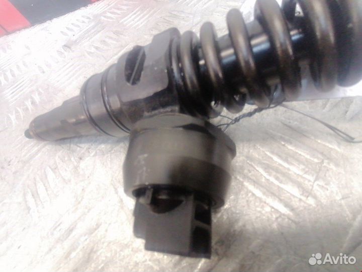 Форсунка дизельная электрическая для Audi A3 8P