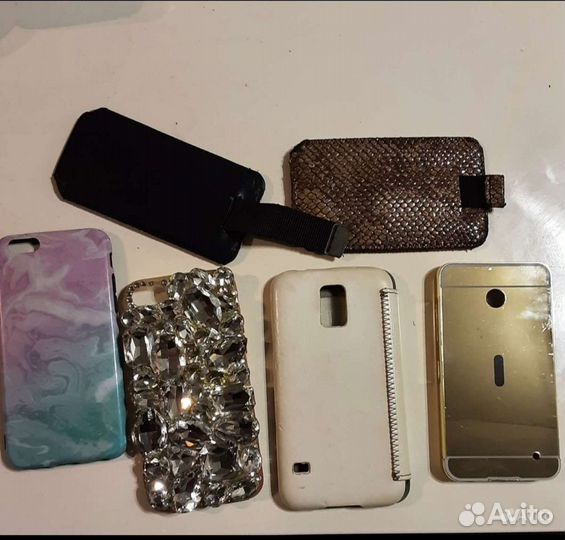 Чехлы на телефоны-разные