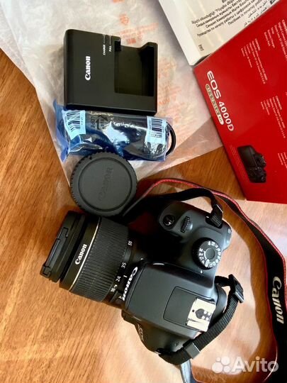 Зеркальный фотоаппарат canon 4000 D