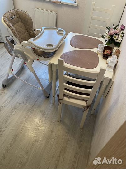 Стул для кормления babyton