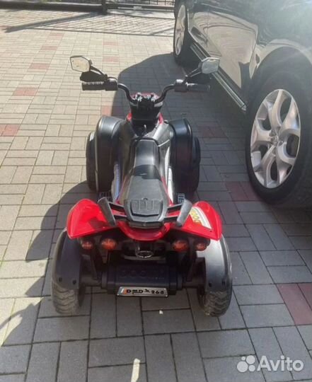 Детский квадроцикл на аккумуляторе Dooma