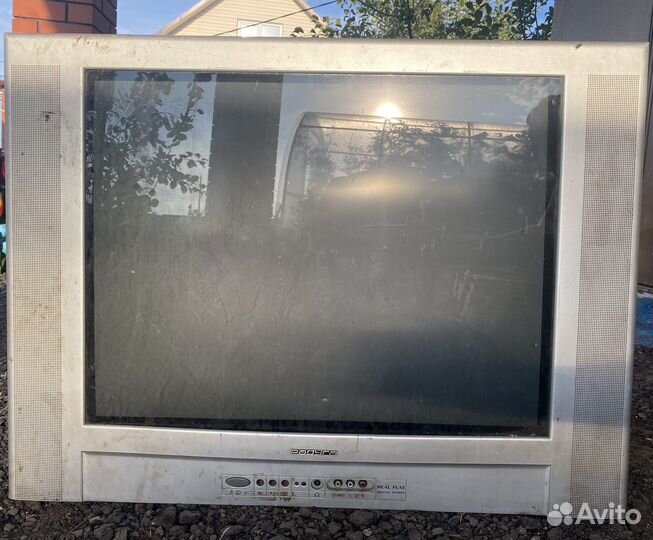 Телевизор 