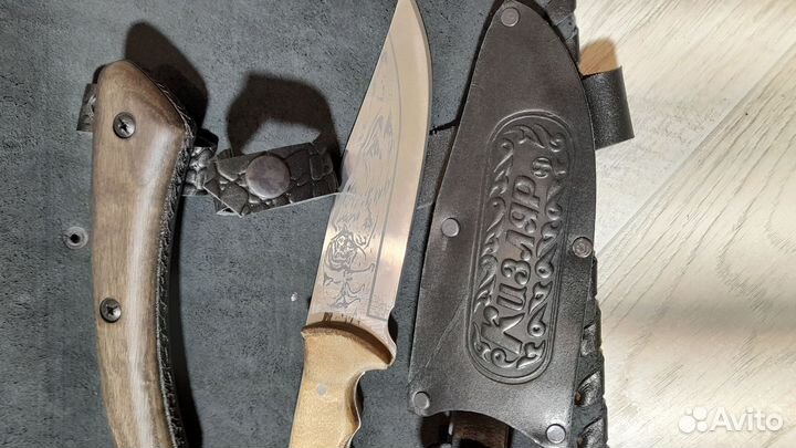 Крутой набор нож топор в кожаной сумке - скрутке