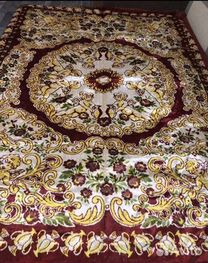 Покрывало. Скатерть. Плюш. Италия