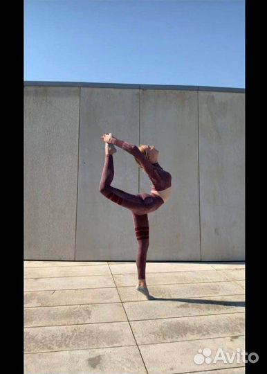 Занятия йогой в мини-группах