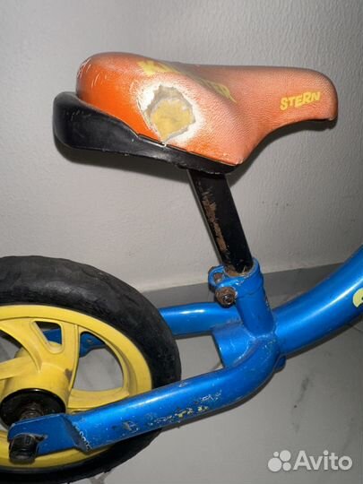 Беговел Stern r12