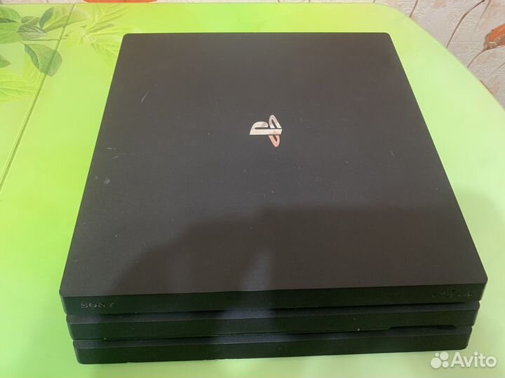 Sony playstation 4 pro 1tb