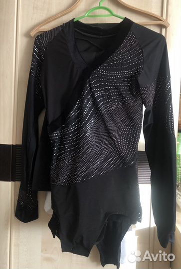 Костюм и обувь для спортивно бальных танцев