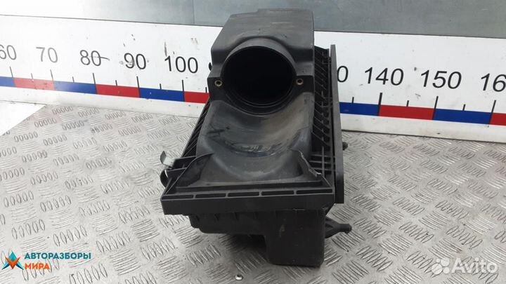 Корпус воздушного фильтра Dodge Caliber 2007