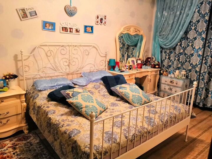 3-к. квартира, 80 м², 3/4 эт.