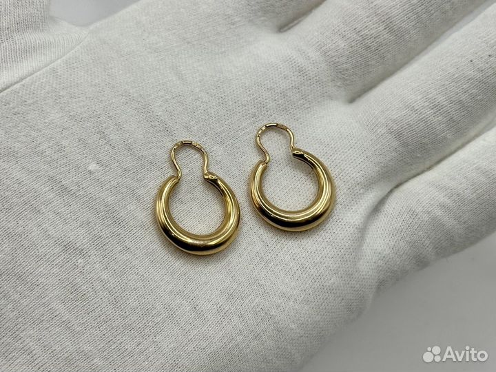 Золотые серьги