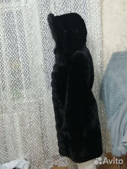 Шуба мутоновая 48 размер