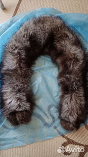 Меховой воротник из лисьей шерсти