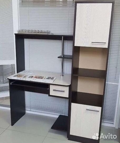 Стол компьютерный с пеналом «Дебют»