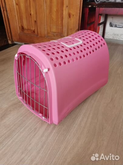 Переноска для кошек и собак