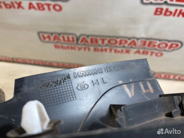 Накладка рамки двери передняя левая LADA Vesta