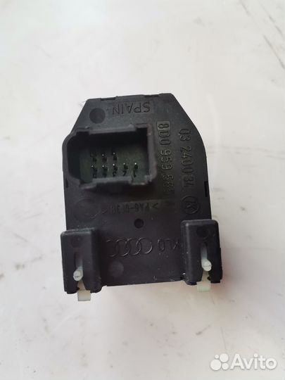 Блок управления зеркалами Audi A3 A4 B5