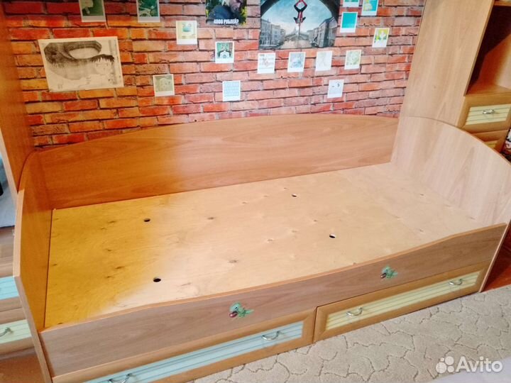 В дар - детская кровать от 3 лет с матрасом бу