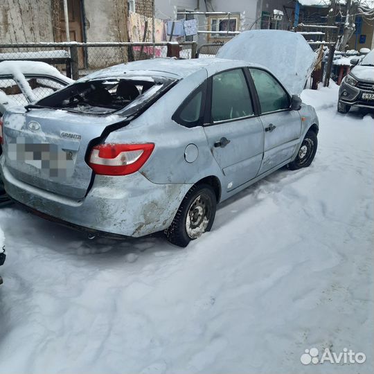 В разборе LADA калина