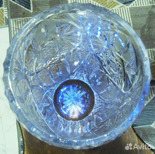 Ваза из чешского хрусталя