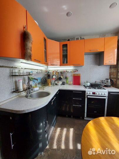 Кухня угловая бу