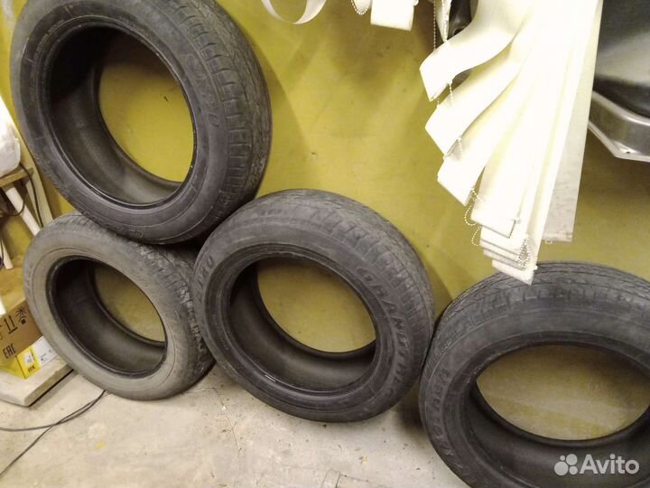 Dunlop Grandtrek ST20 225/65 R18 103H