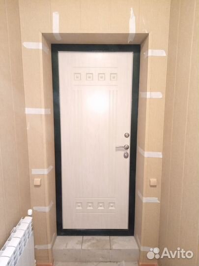 Дверь в частный дом на заказ