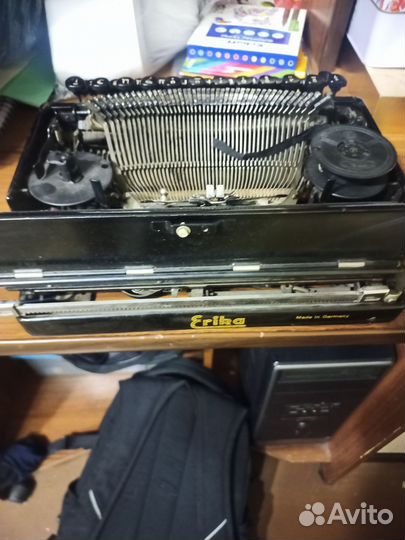 Печатная машинка erika