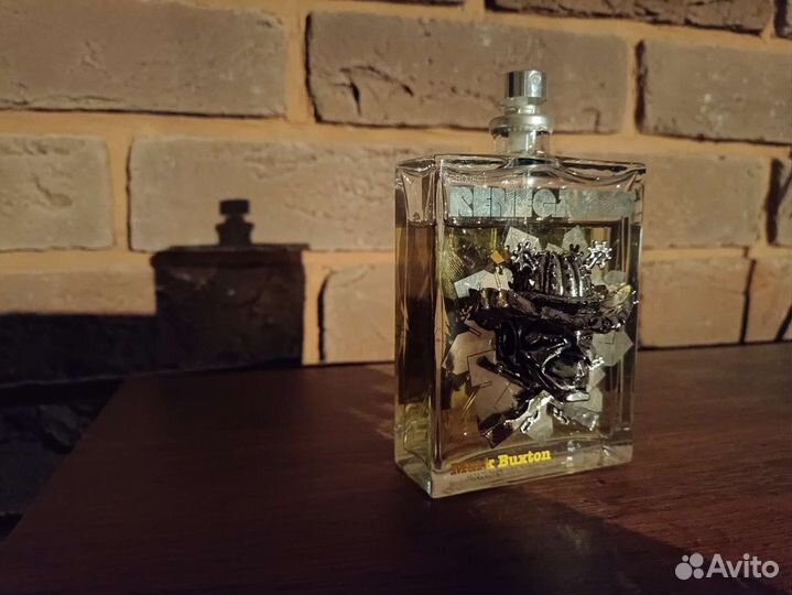 Отливант Mark Buxton Renegades. Отливант парфюма