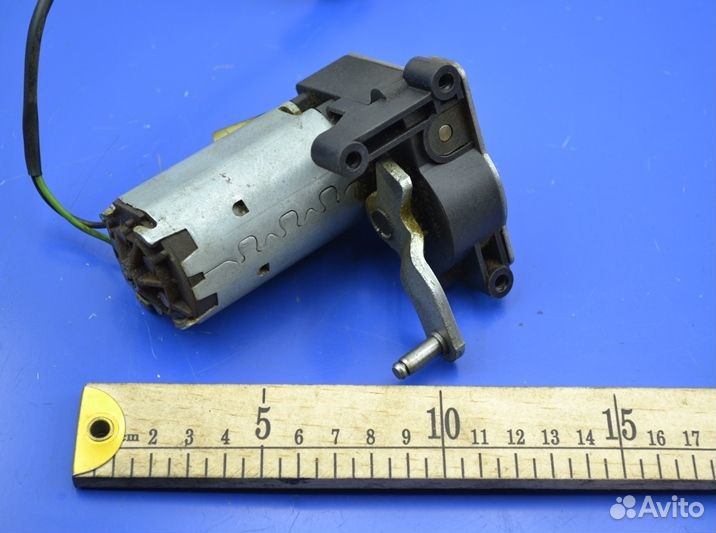 Мотор люка кабины на крышу DAF XF105 (01.05)