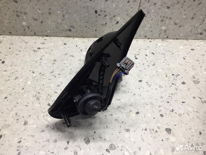 Зеркало правое электрическое Peugeot 200- 206 1998