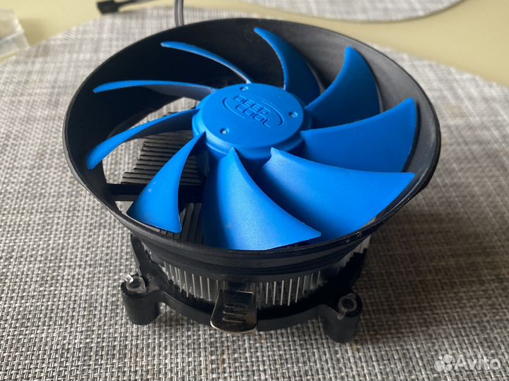 Материнская плата с кулером